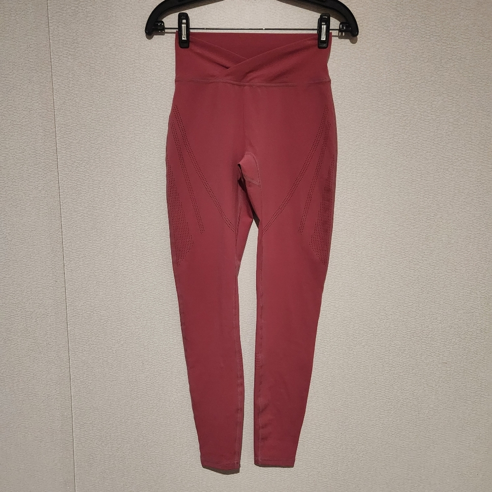 Alphalete Surface Path Laser Cut Leggingd Small Rose Wine